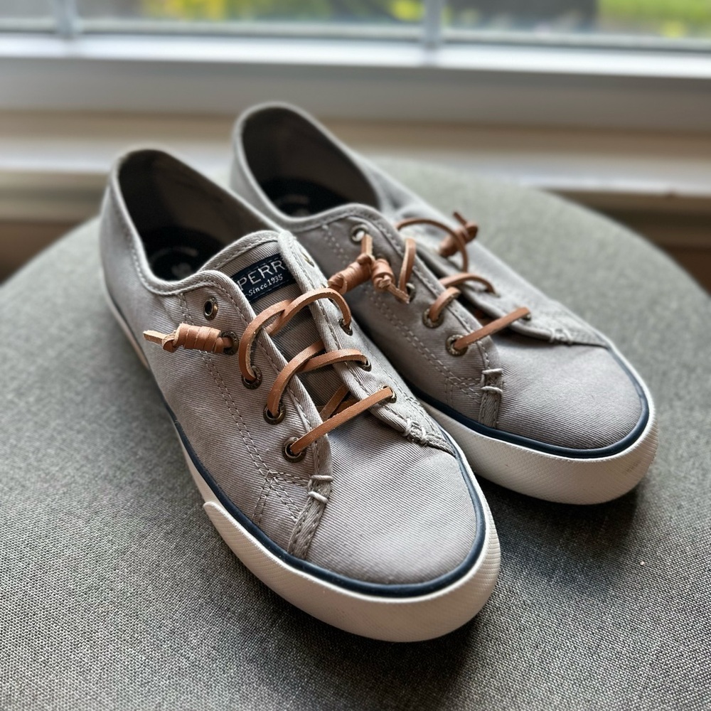 Gray Sperrys Sneakers